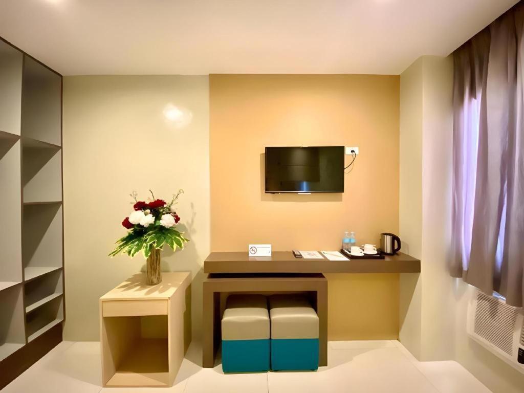 Hotel Estrella Tacloban Eksteriør bilde