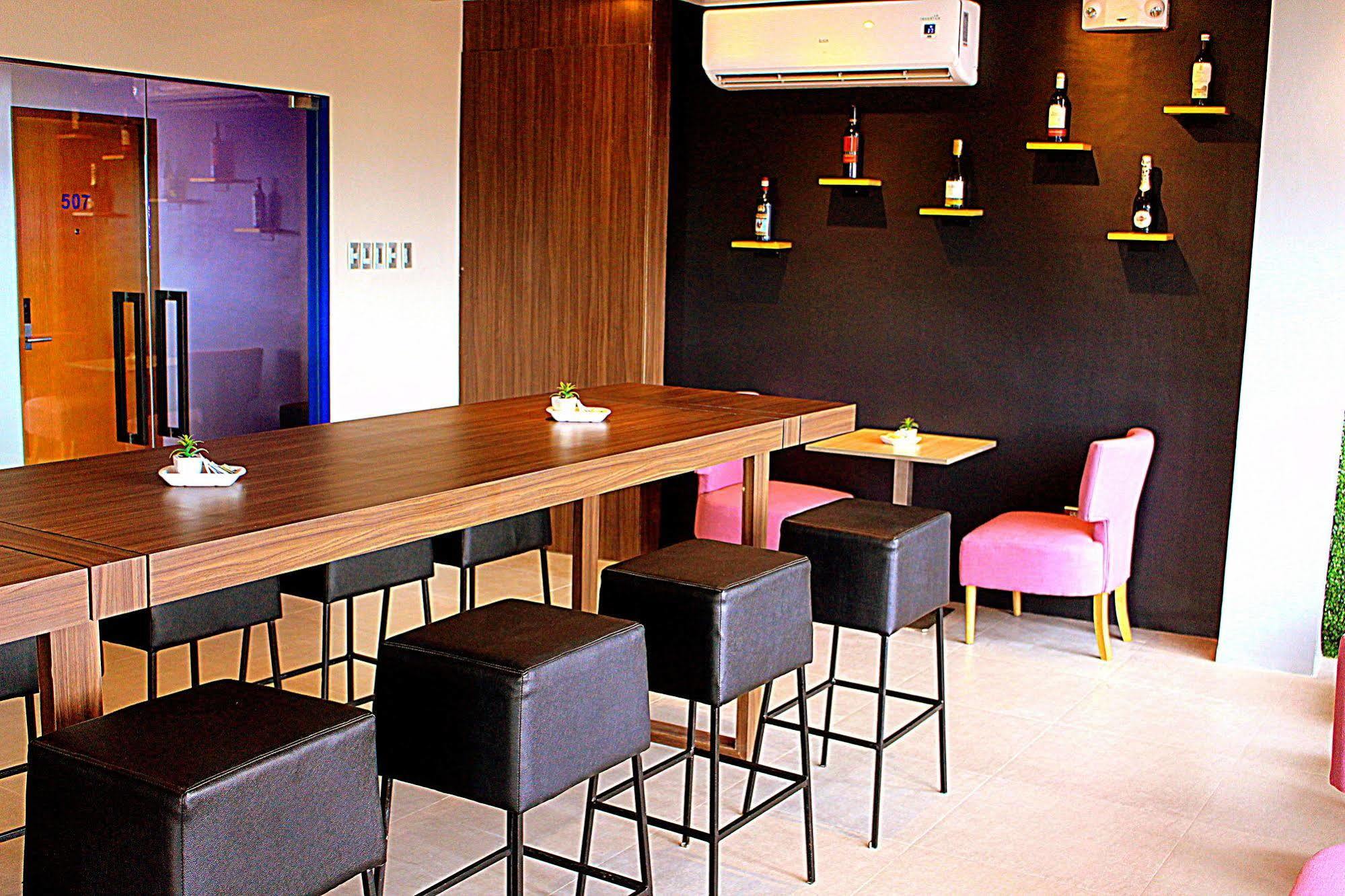 Hotel Estrella Tacloban Eksteriør bilde