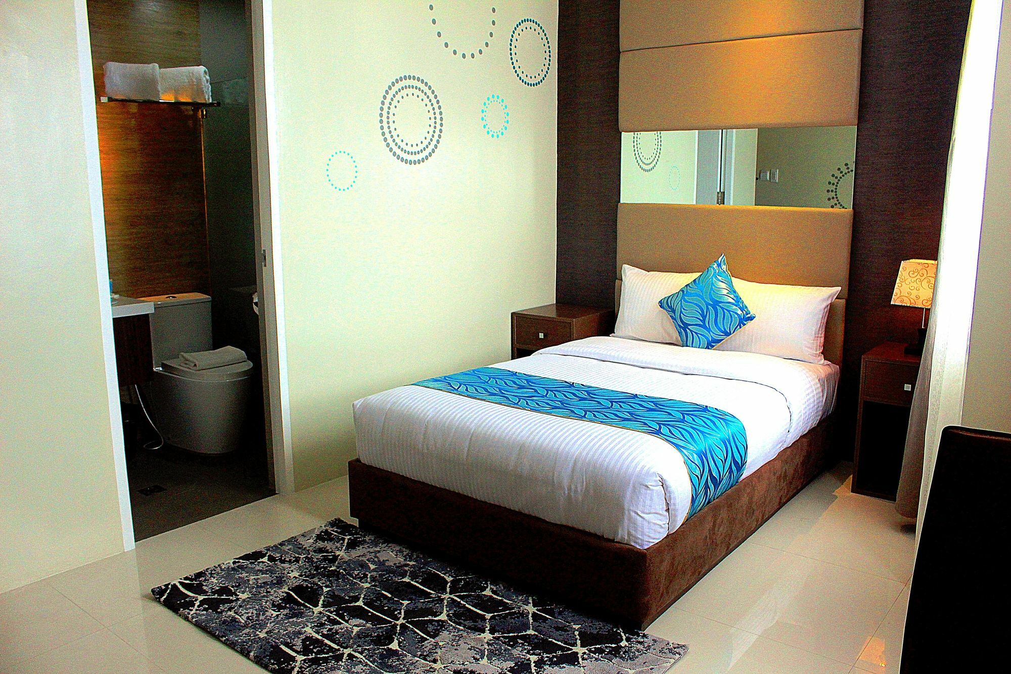 Hotel Estrella Tacloban Eksteriør bilde